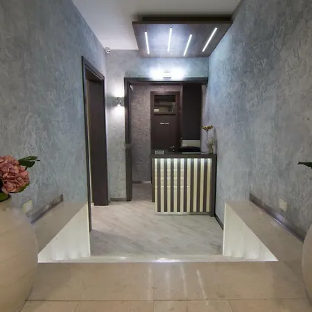Omia Hotel