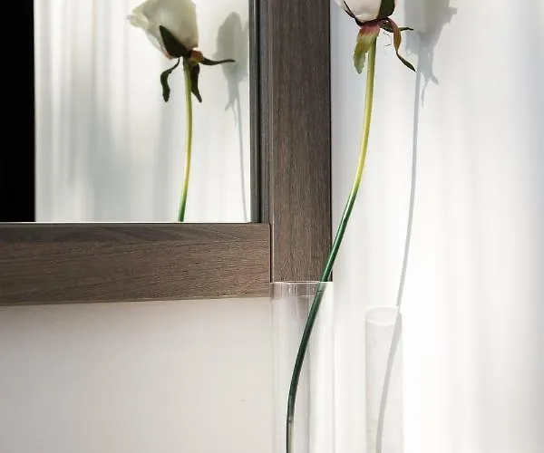 Omia Ξενοδοχείο 2*